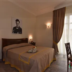 Dimora Conte Di Ruvo Napels